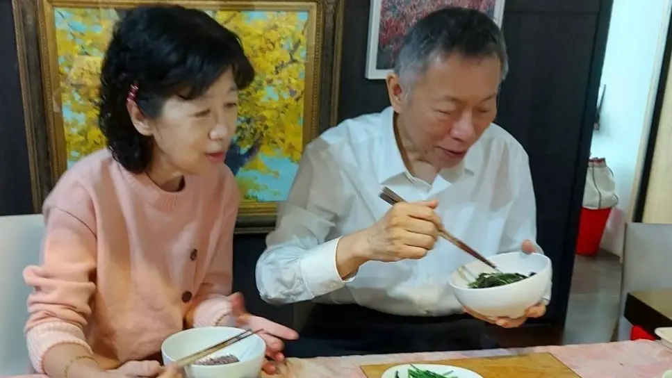 不滿檢突襲搜索54處！陳佩琪發文吐苦水 律師：不然要掛號預約？