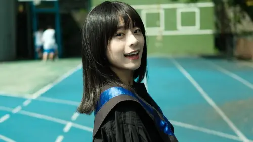 柯震東超正師妹是誰？許莉廷出道就搶金鐘獎　被公認是最美畢業生
