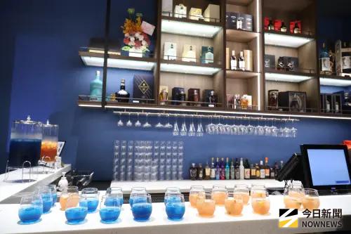 ▲黑松公司首度跨足實體通路事業，第一間酒類專賣店「黑松酒覓」於今（3）日正式開幕。（圖／記者陳明安攝）