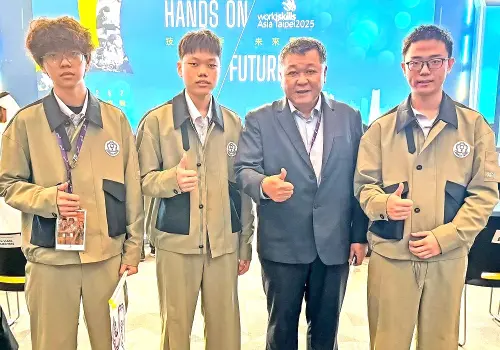 展現技能訓練的實力！高屏澎東分署參與亞洲技能競賽獲團體總冠軍
