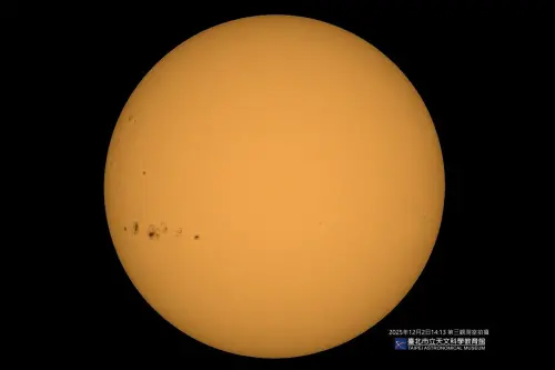 10年間最大「太陽黑子群」現身兩周！恐有地磁風暴　影響地球通訊
