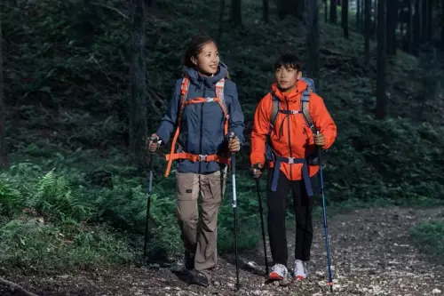 ▲迪卡儂 MH 500 被說是「平價最狂衝鋒衣」、「平價GORE-TEX」。（圖／迪卡儂官網 decathlon.tw/）