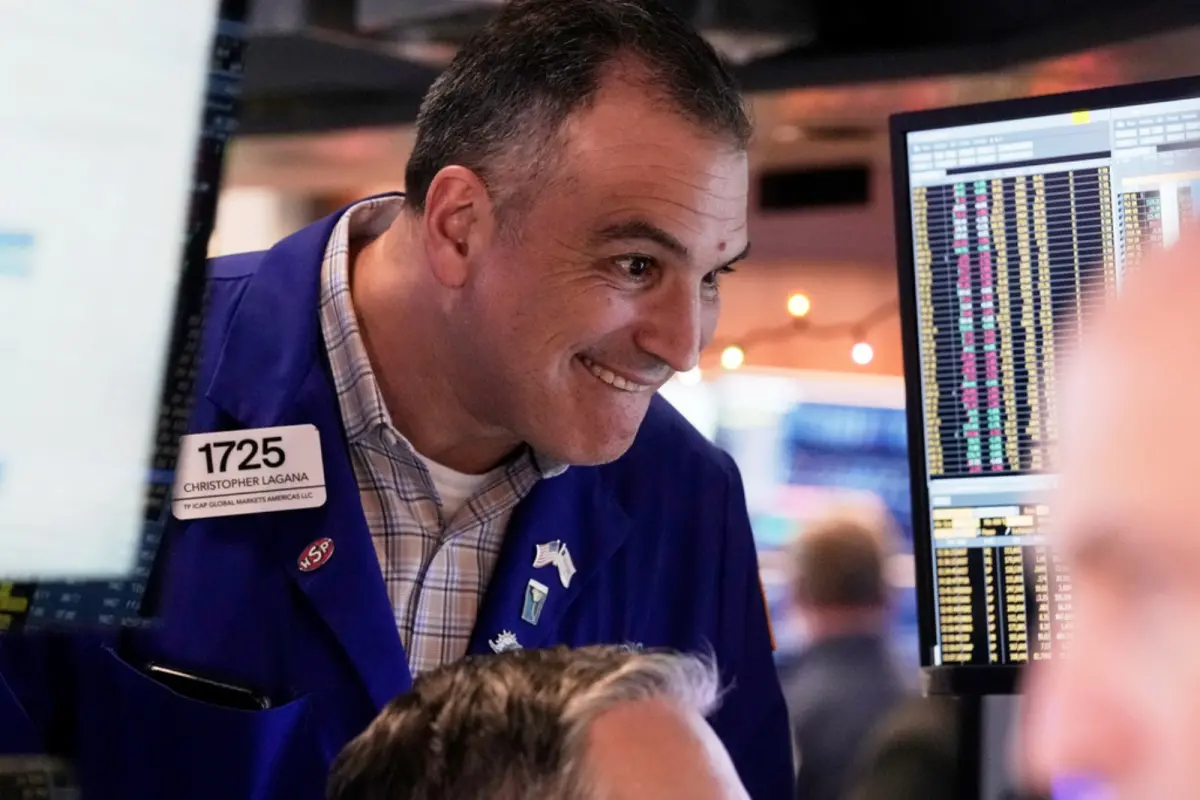 ADP強化降息預測！美股道瓊飆408點 川普政策推升機器人概念股