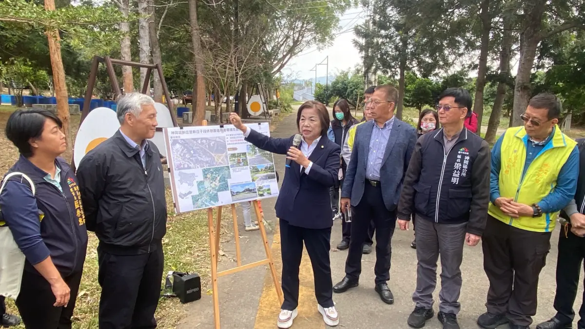 立法院經委會考察 楊瓊瓔爭取潭雅神建設