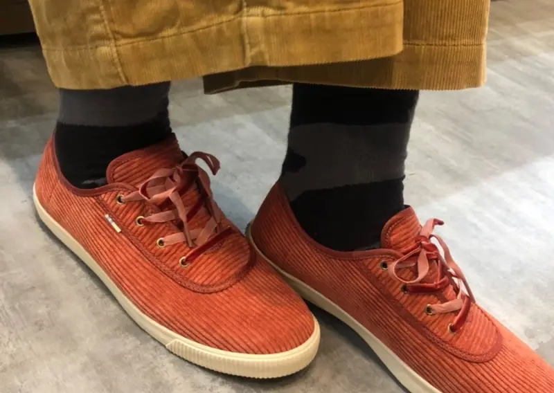 台灣一代神鞋不見了！眾憶當年人人一雙：好走又超潮、懶人鞋始祖