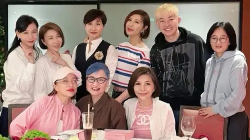 利菁一張聚餐照含金量爆表！6大天后罕見同框　一個比一個還大咖
