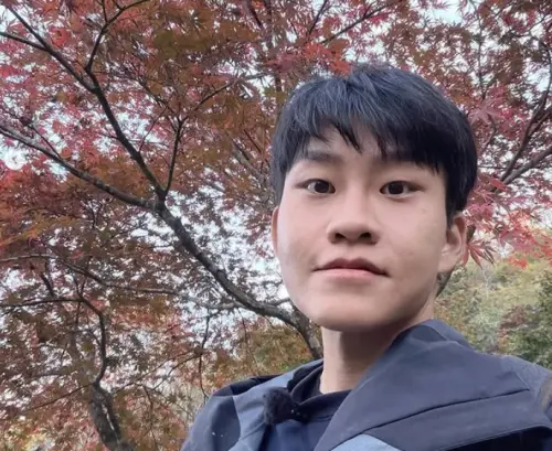 Joeman默認有新女友！粉絲抓包身分是她　出國、看演唱會全有鐵證
