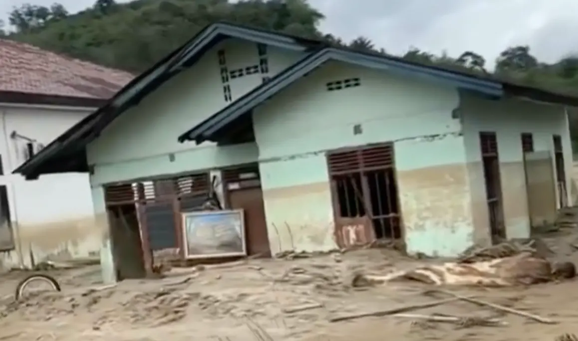 東南亞洪災成人間地獄！災情慘況影片曝