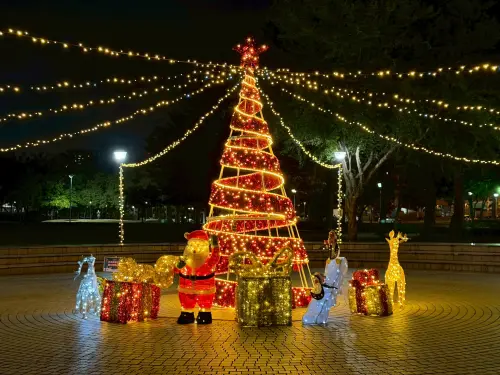 ▲歲末點亮幸福城，中市豐富、湧泉公園率先點燈迎接最美聖誕夜(圖／建設局提供2025.12.5)