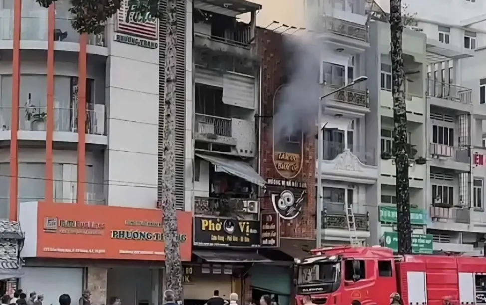 4人死！越南胡志明市中心火災