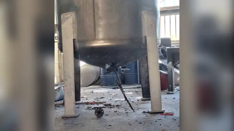 ▲桃園大園一間鐵工廠，今年9月驚傳化儲槽爆炸奪命事件。（圖／翻攝照片）