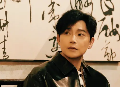 小虎隊54歲男星近況曝光！陳志朋突變帥歐巴　粉絲看傻：認不出來
