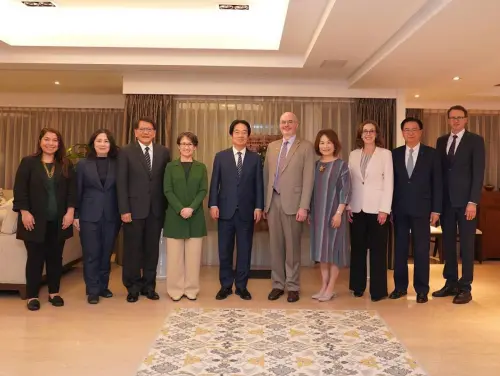 堅若磐石！谷立言年末餐敘賴清德　強調美台「強大、安全」合作
