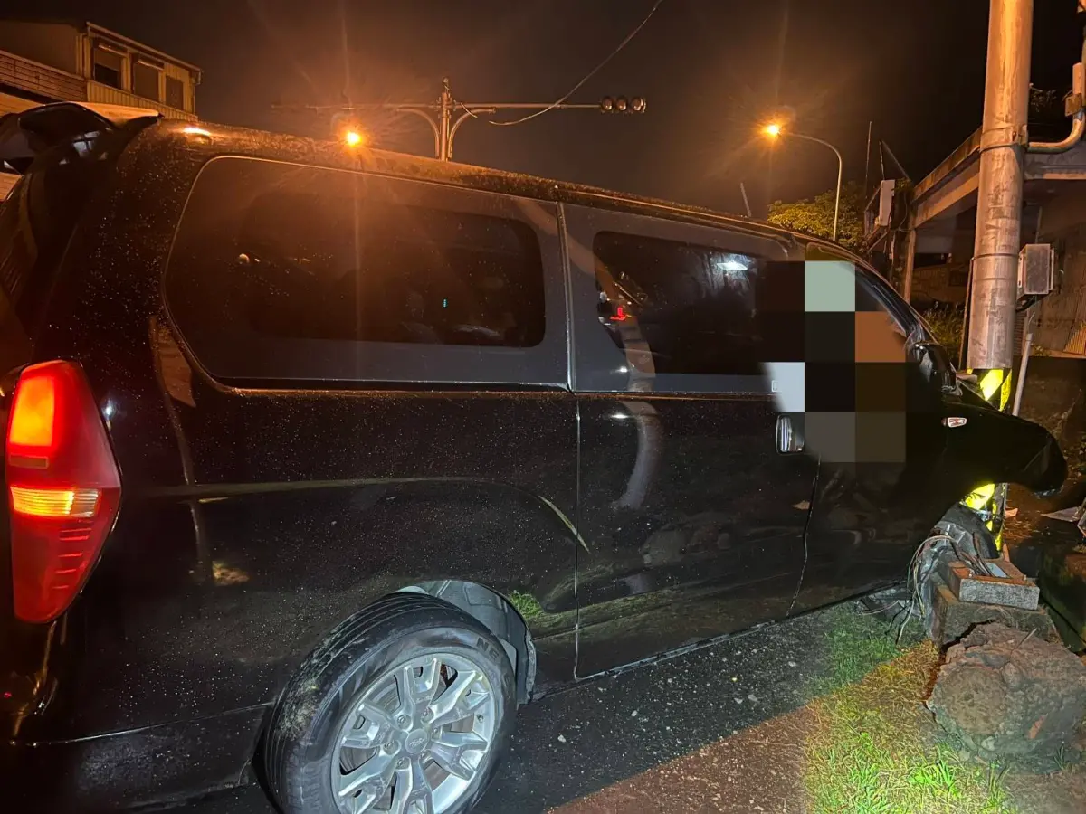 宜蘭警「休假被叫去支援」遭廂型車衝撞 父哽咽問：沒人了嗎？ 