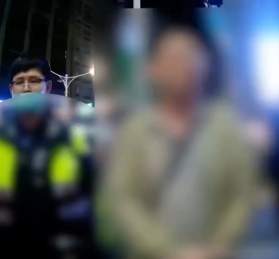 中山變態男「連掐6女屁股」想逃 正義哥勒脖壓制、眾人合力圍堵