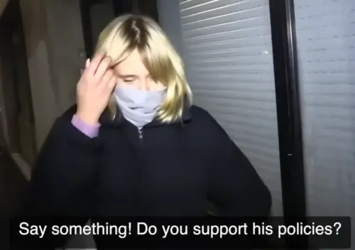 咬定對方是蒲亭私生女！烏克蘭記者巴黎街頭堵訪　逼道歉影片曝
