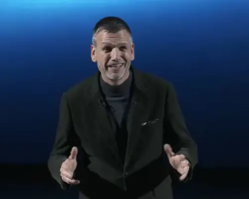 ▲豐田汽車（Toyota）首席品牌官漢弗萊斯（Simon Humphries）。（圖／Toyota Motor Corporation YouTube）