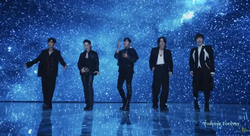 ▲F4新歌加入周杰倫（中）成為F5，MV上架短短1天就突破400多萬點閱。（圖／相信音樂BinMusic YouTube）