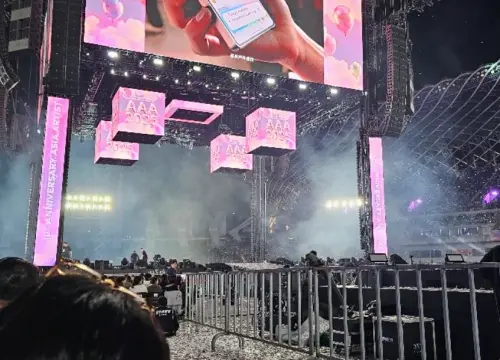 AAA典禮「無法還原TWICE舞台」悲劇！粉絲砸5980元傻眼：被當盤子
