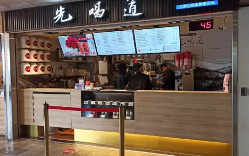 ▲先喝道台中中友百貨店在9、10月開出2百萬特獎發票。（圖／GoogleMaps）