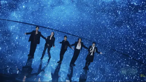 ▲周杰倫、言承旭、吳建豪、周渝民、五月天主唱阿信合唱全新單曲〈恆星不忘Forever Forever〉，遭網友痛批是統戰歌曲。（圖／擷取自相信音樂YT）