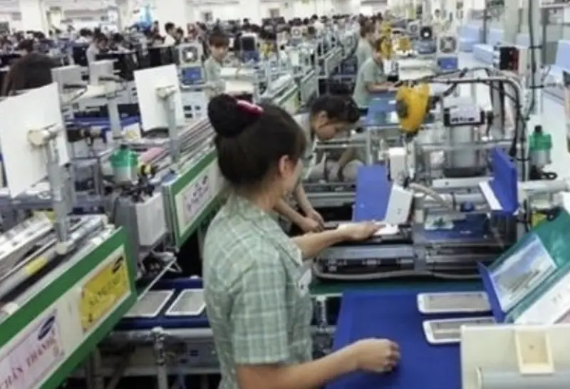 ▲越南今年前11個月對美出口強勁成長，在美國20%對等關稅下仍創下歷史最大貿易順差。（圖／翻攝自EFEX）