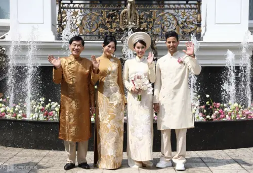 ▲「精品教父」、有「越南精品王」之稱的富豪阮漢英及其妻，與女兒和女婿合影。（圖／翻攝自越南快訊）