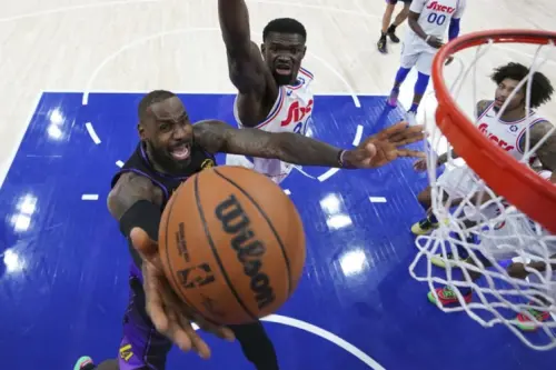 NBA／湖人中鋒Ayton用電影形容LeBron成就：「一個GOAT瞬間！」
