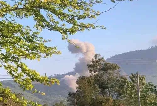 影／泰柬衝突邁入第二週！泰國空軍發動空襲　F-16投擲炸彈
