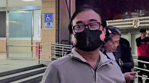 ▲前鴻海集團資訊長胡智深為戴正吳追討6億元獎勵金案出庭作證。（圖／記者劉松霖攝）