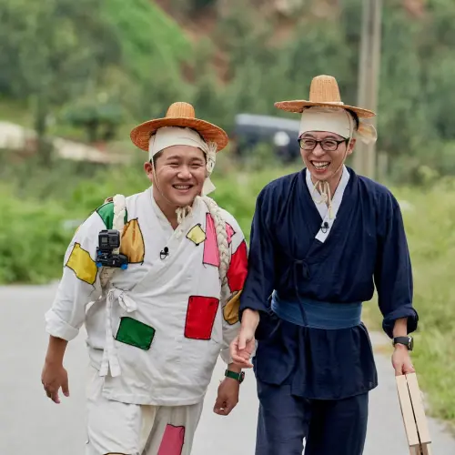 ▲曹世鎬（左）宣布停止出演與劉在錫（右）一同主持的綜藝節目《劉 QUIZ ON THE BLOCK》。（圖／翻攝自曹世鎬IG@chosaeho）