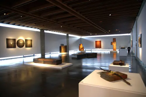 頂尖陶藝創作對決 「2025臺灣陶藝獎」高手齊聚奪得最高榮耀
