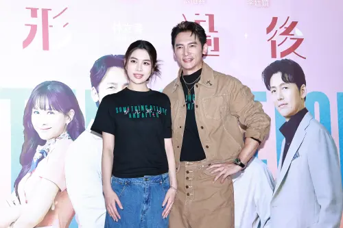 ▲Emma（左）人生第一場記者會，由劇中爸爸温昇豪陪著。（圖／記者吳翊緁攝）