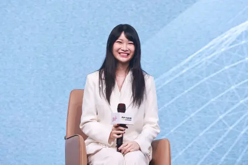 跨世代／國民AI女友李婷婷分享新世代機會　「要敢做冷門題」
