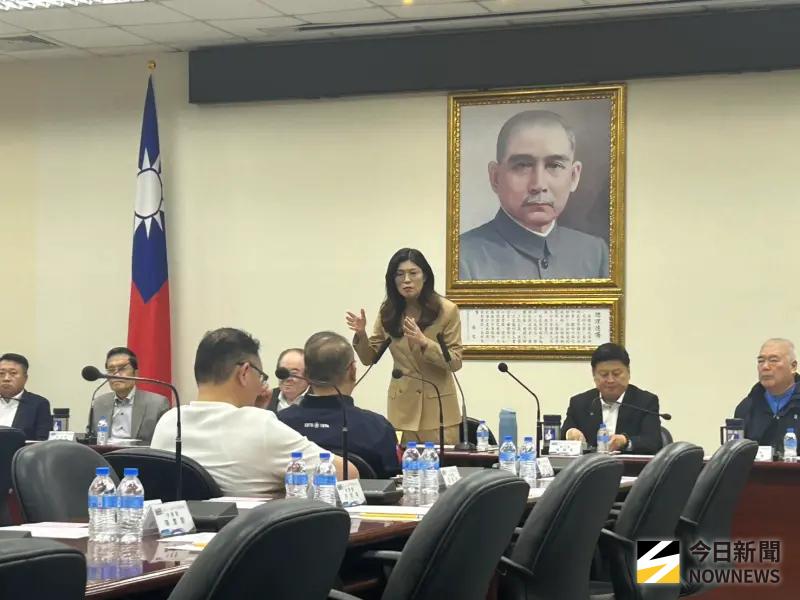 ▲國民黨主席鄭麗文說，已經寄律師函給自由時報。（圖／記者林怡昕攝，2025.12.10）