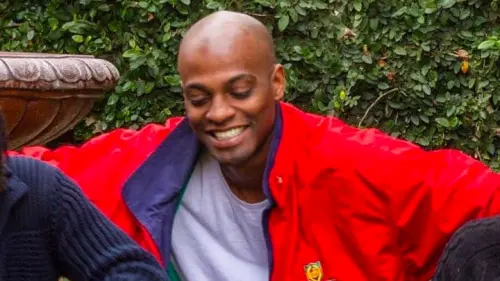 葛萊美提名男中音朱比蘭塞克斯遭刺亡！31歲兒涉弒父被捕震撼樂壇
