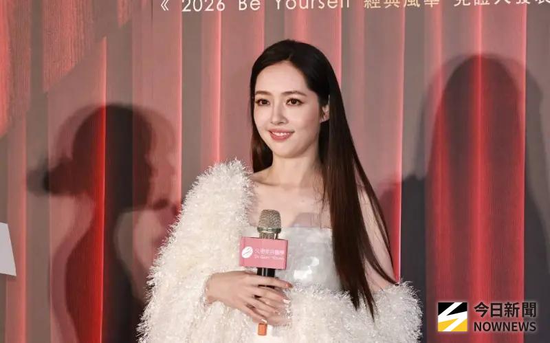 ▲郭碧婷（如圖）和向佐結婚5年婚變頻傳，她今難得在台灣公開現身，也大方聊到婚姻狀態，笑說與其跟老公維繫感情，更在意老公有沒有每天和孩子聯絡。（圖／記者吳翊緁攝）