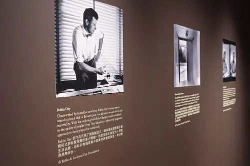 ▲牆上有如北歐設計檔案館。（圖／記者朱永強攝）