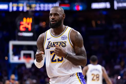 分析／湖人勝利背後危機四伏！詹皇、唐西奇14失誤暴露爭冠致命傷
