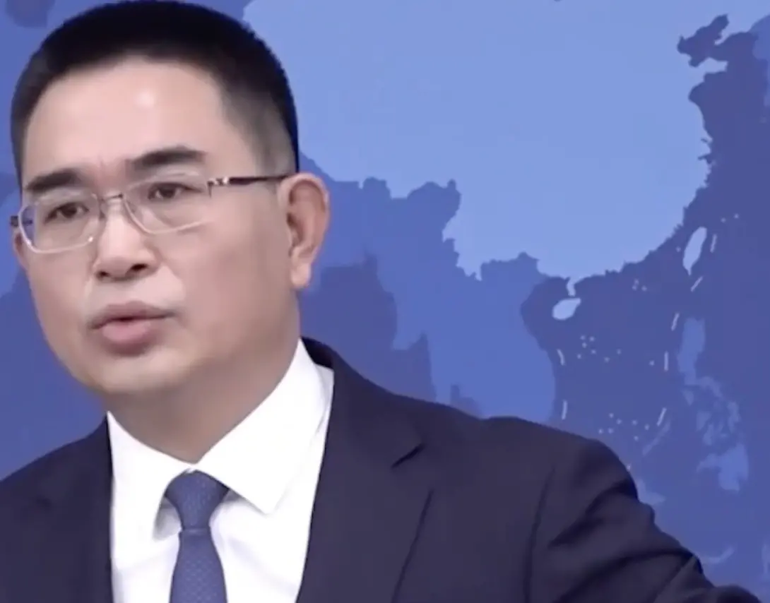 被問禁臉書是否也反民主？國台辦發言人「表情逐漸母湯」慘遭群嘲