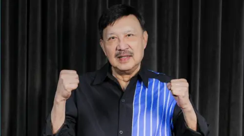 余天久違登台演出！退出政壇嘆沒錢了　胡瓜親揭邀約內幕險摔死
