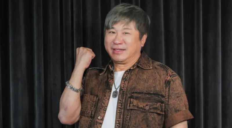 ▲《NOWNEWS今日新聞》帶讀者掌握今（12）日熱門娛樂看點，胡瓜（如圖）出席《週末最強大》首播記者會，證實只主持《綜藝大集合》到1月31日，不再續約；高欣欣與李國超今日辦婚禮，在婚禮中有很多話想說的她，讓李國超插不上話，直接怒打斷。（圖／萬星傳播提供）