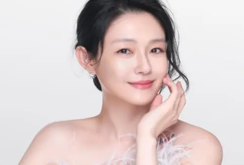 ▲明日是大S（如圖）逝世滿1週年，許多親友、粉絲都仍十分想念她。（圖／大S徐熙媛臉書）