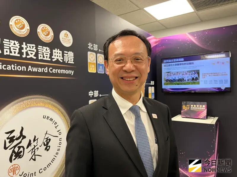 ▲對於家醫科、急診納入大外科進行醫美，衛福部長石崇良表示，如果要以補訓的方式，不如重新申請外科訓練。（圖／記者張乃文攝）