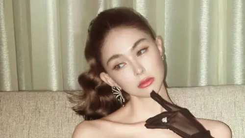 昆凌黑天鵝禮服美翻！狀態好到不科學　粉絲狂喊：根本不像3寶媽
