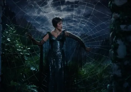 ▲珍妮佛羅培茲演出《蜘蛛女之吻》，粉絲在特映活動後給她熱烈掌聲與好評，讓她有了錯誤期待。（圖／摘自IMDb）