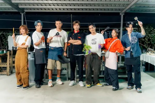 ▲Energy坤達（左2）現身《嗨！營業中》錄影。左1為莎莎，右起為牛奶、吳映潔、Toro、阿弟和姚元浩。（圖／好看娛樂提供）