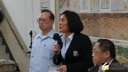 ▲助理費修法爭議，助理工會與立委陳玉珍（中）開會達3點共識。（圖／記者呂炯昌攝）