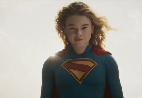 Netflix併購華納也不影響！DC《超少女》照樣起飛　明年6月上戲院
