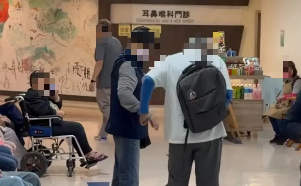 ▲北醫兩病患因血壓機爆發衝突。（圖／翻攝Threads@jackryan0123)